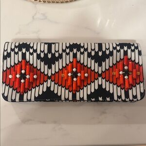 Stylish Black and Red Patterned Clutch